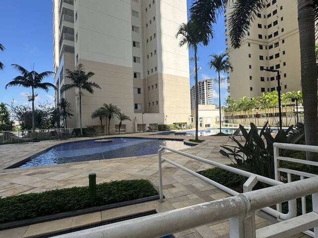 #812 - Apartamento para Venda em São José dos Campos - SP - 2