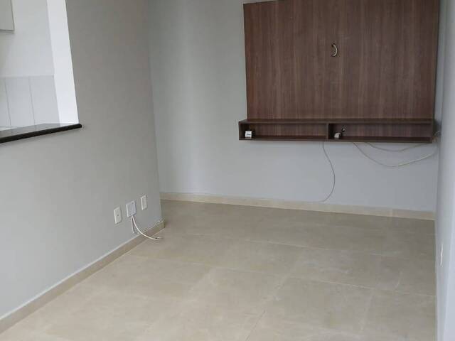 #815 - Apartamento para Venda em São José dos Campos - SP