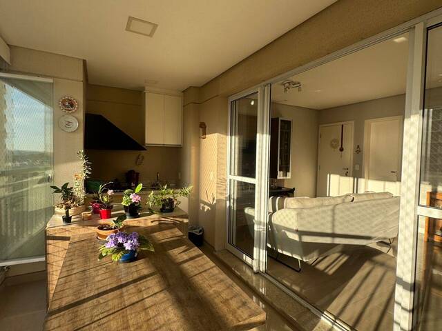 #818 - Apartamento para Venda em São José dos Campos - SP