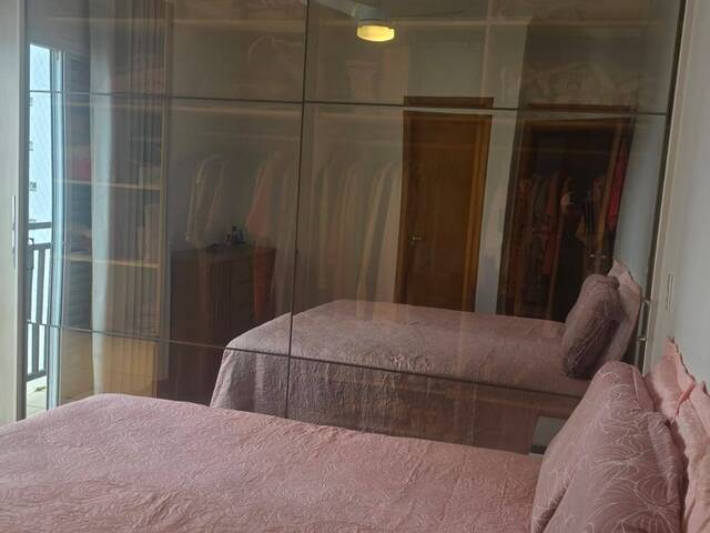 Apartamento para Venda em São José dos Campos - 5