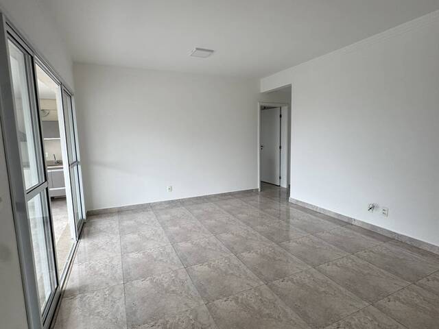 Apartamento para Venda em São José dos Campos - 4