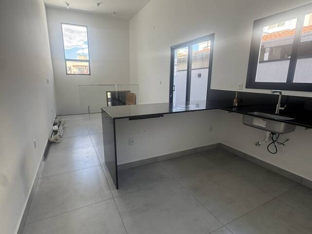#837 - Casa para Venda em São José dos Campos - SP - 3