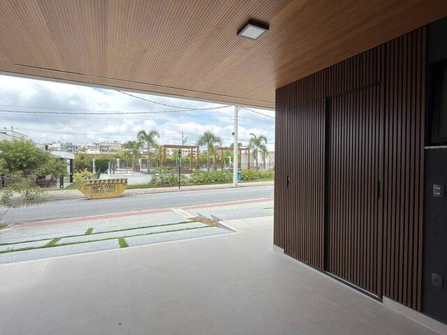 Casa para Venda em São José dos Campos - 5