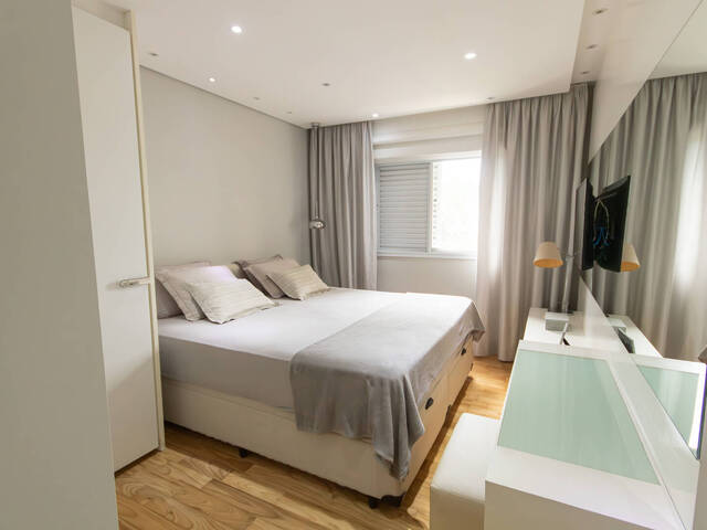 Apartamento para Venda em São José dos Campos - 4