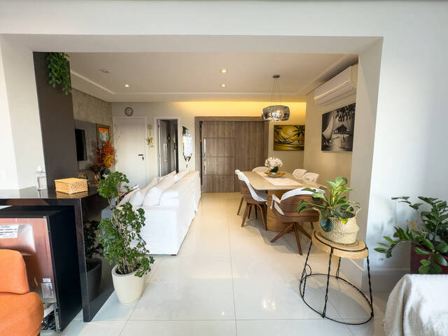 Apartamento para Venda em São José dos Campos - 4
