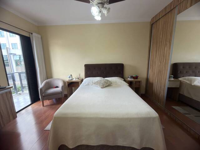 Apartamento para Venda em São José dos Campos - 2