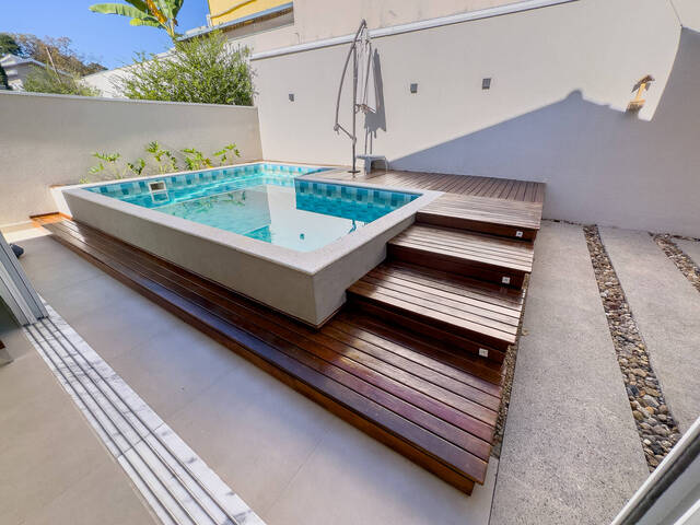 #878 - Casa para Venda em Jacareí - SP - 3